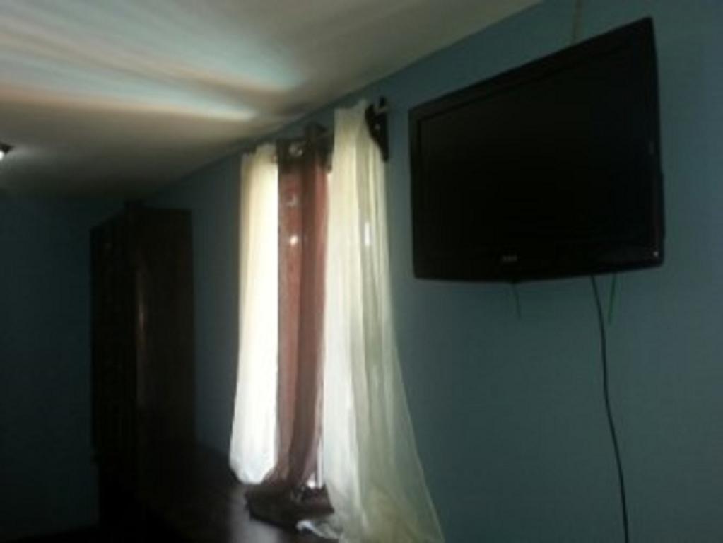 La Delphina Bed And Breakfast Bar And Grill Λα Σέιμπα Εξωτερικό φωτογραφία
